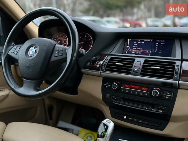 Серый БМВ Х5, объемом двигателя 2.99 л и пробегом 226 тыс. км за 17890 $, фото 19 на Automoto.ua
