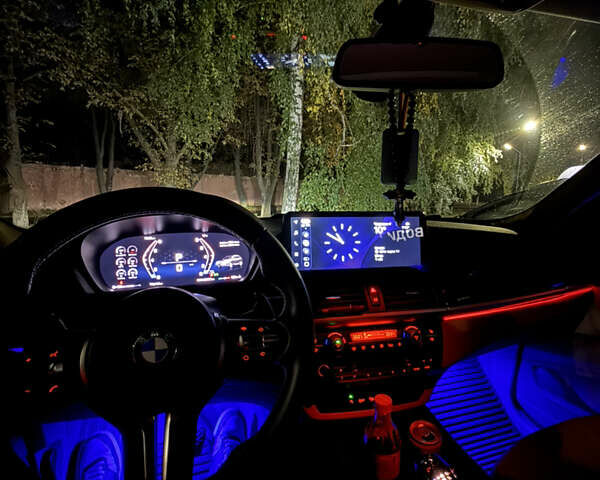 Сірий БМВ Х5, об'ємом двигуна 2.98 л та пробігом 241 тис. км за 17400 $, фото 27 на Automoto.ua