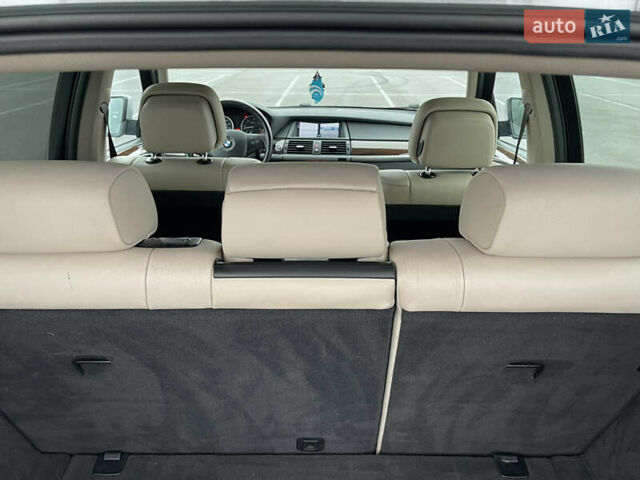 Сірий БМВ Х5, об'ємом двигуна 3 л та пробігом 285 тис. км за 15600 $, фото 36 на Automoto.ua