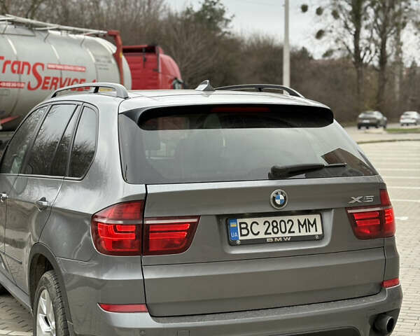 Серый БМВ Х5, объемом двигателя 2.98 л и пробегом 154 тыс. км за 13300 $, фото 5 на Automoto.ua