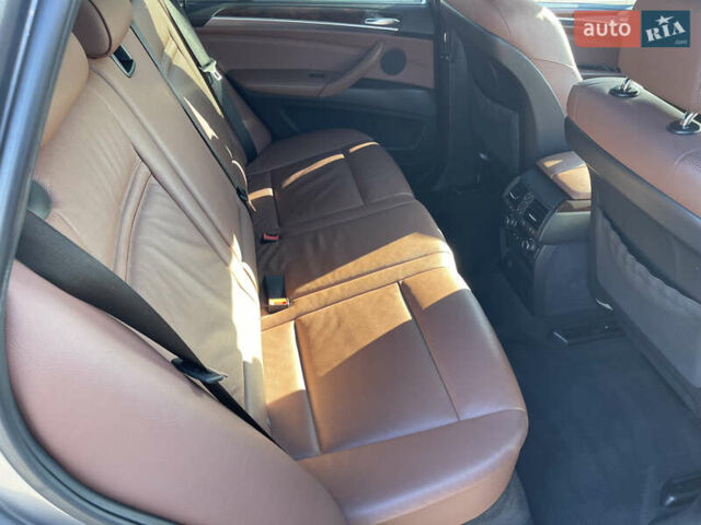 Серый БМВ Х5, объемом двигателя 3 л и пробегом 328 тыс. км за 16999 $, фото 38 на Automoto.ua