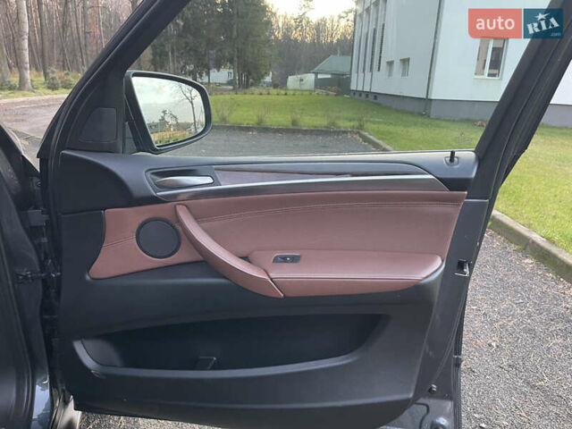 Серый БМВ Х5, объемом двигателя 2.98 л и пробегом 215 тыс. км за 11900 $, фото 32 на Automoto.ua