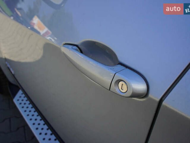 Серый БМВ Х5, объемом двигателя 3 л и пробегом 258 тыс. км за 12950 $, фото 10 на Automoto.ua