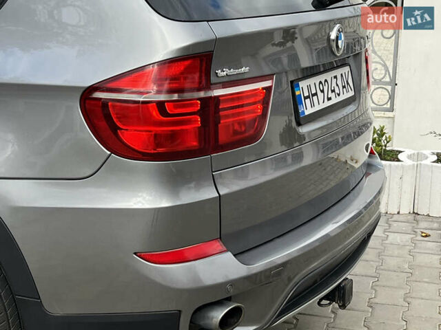 Серый БМВ Х5, объемом двигателя 2.99 л и пробегом 211 тыс. км за 16500 $, фото 14 на Automoto.ua