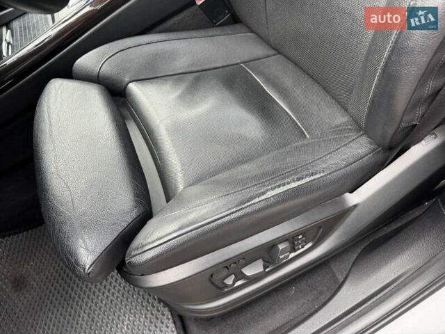 БМВ Х5 2012 в Киеве на Automoto.ua Серый БМВ Х5, объемом двигателя 2.98 л и пробегом 285 тыс. км за 12500 $, фото 25 на Automoto.ua