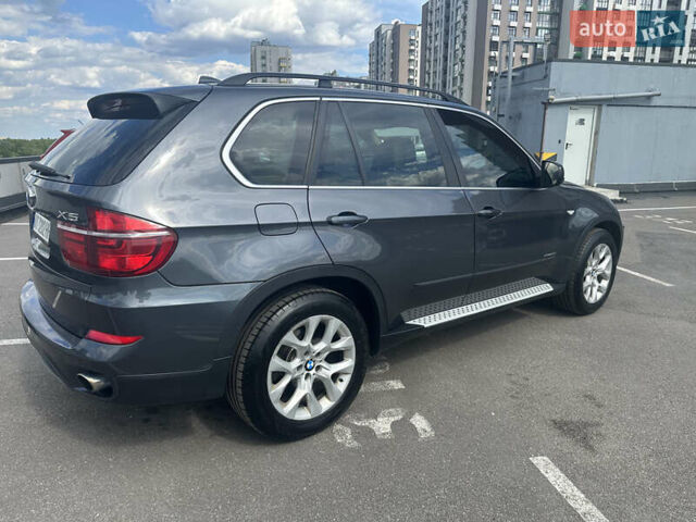 Серый БМВ Х5, объемом двигателя 3 л и пробегом 220 тыс. км за 16500 $, фото 10 на Automoto.ua