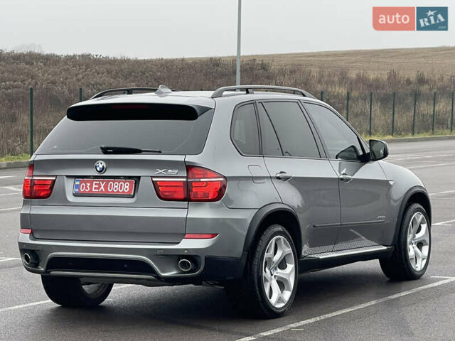 Серый БМВ Х5, объемом двигателя 3 л и пробегом 328 тыс. км за 16950 $, фото 12 на Automoto.ua
