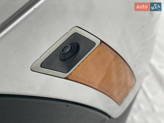 Серый БМВ Х5, объемом двигателя 3 л и пробегом 280 тыс. км за 16750 $, фото 38 на Automoto.ua