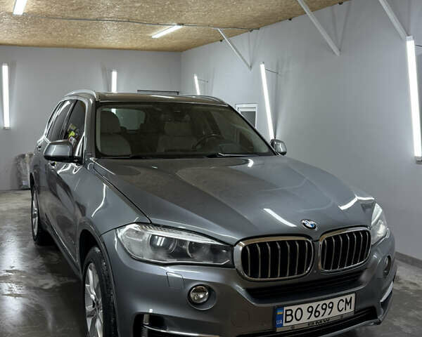 Серый БМВ Х5, объемом двигателя 2.98 л и пробегом 232 тыс. км за 17700 $, фото 2 на Automoto.ua