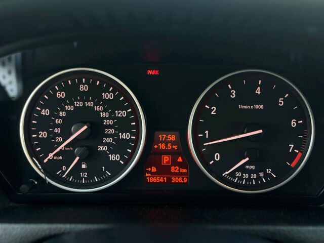 Серый БМВ Х5, объемом двигателя 3 л и пробегом 185 тыс. км за 16500 $, фото 10 на Automoto.ua