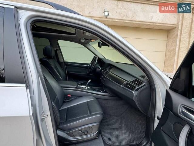 Серый БМВ Х5, объемом двигателя 2.99 л и пробегом 280 тыс. км за 19800 $, фото 22 на Automoto.ua