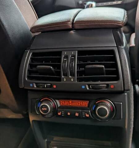 Серый БМВ Х5, объемом двигателя 3 л и пробегом 276 тыс. км за 15999 $, фото 24 на Automoto.ua