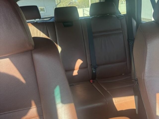 БМВ Х5 2013 в Черновцах на Automoto.ua Серый БМВ Х5, объемом двигателя 3 л и пробегом 237 тыс. км за 19500 $, фото 13 на Automoto.ua