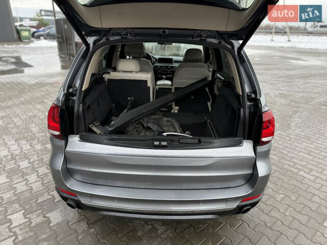 Серый БМВ Х5, объемом двигателя 3 л и пробегом 230 тыс. км за 14900 $, фото 27 на Automoto.ua