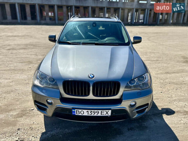 Серый БМВ Х5, объемом двигателя 3 л и пробегом 209 тыс. км за 14500 $, фото 4 на Automoto.ua