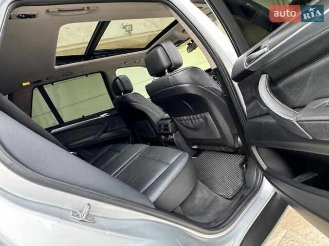 Серый БМВ Х5, объемом двигателя 2.99 л и пробегом 280 тыс. км за 19800 $, фото 27 на Automoto.ua