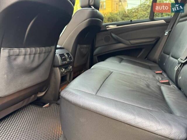 Серый БМВ Х5, объемом двигателя 2.99 л и пробегом 280 тыс. км за 19800 $, фото 48 на Automoto.ua