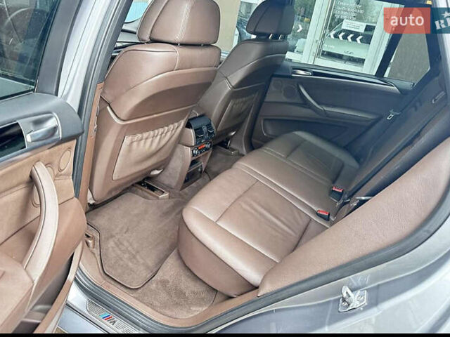 Сірий БМВ Х5, об'ємом двигуна 3 л та пробігом 274 тис. км за 22170 $, фото 14 на Automoto.ua