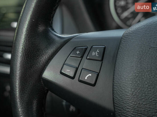 БМВ Х5 2013 в Черновцах на Automoto.ua Серый БМВ Х5, объемом двигателя 2.98 л и пробегом 189 тыс. км за 14900 $, фото 26 на Automoto.ua