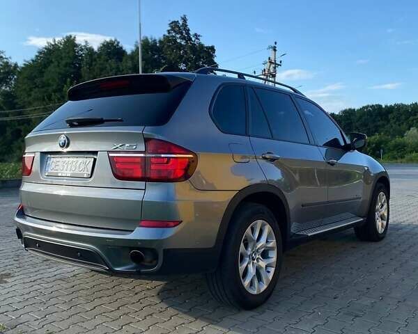 Серый БМВ Х5, объемом двигателя 3 л и пробегом 182 тыс. км за 19000 $, фото 6 на Automoto.ua