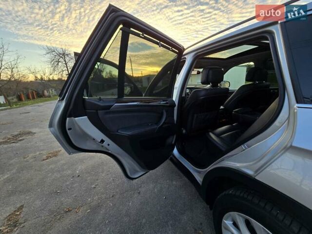 Серый БМВ Х5, объемом двигателя 2.98 л и пробегом 192 тыс. км за 14000 $, фото 47 на Automoto.ua