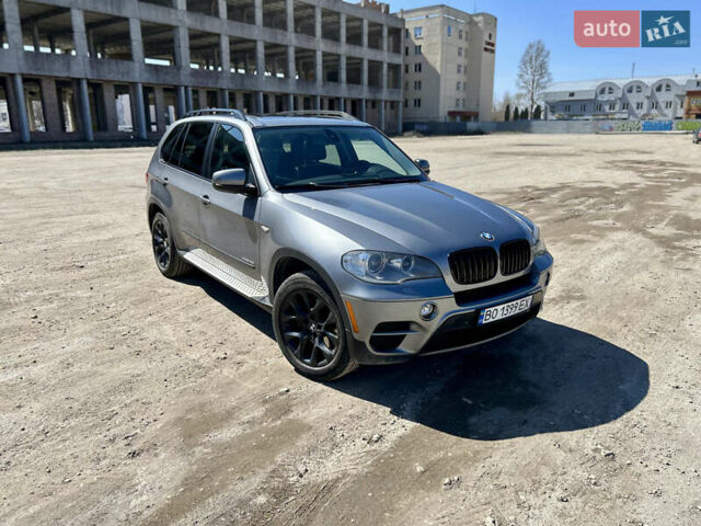 Серый БМВ Х5, объемом двигателя 3 л и пробегом 209 тыс. км за 14500 $, фото 2 на Automoto.ua