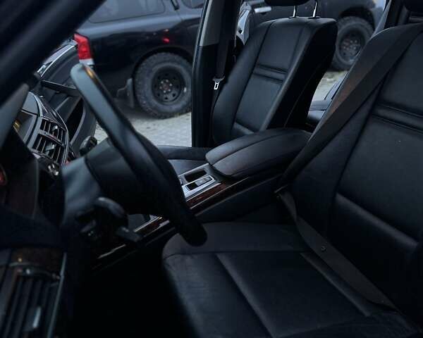 Сірий БМВ Х5, об'ємом двигуна 2.98 л та пробігом 250 тис. км за 15000 $, фото 17 на Automoto.ua