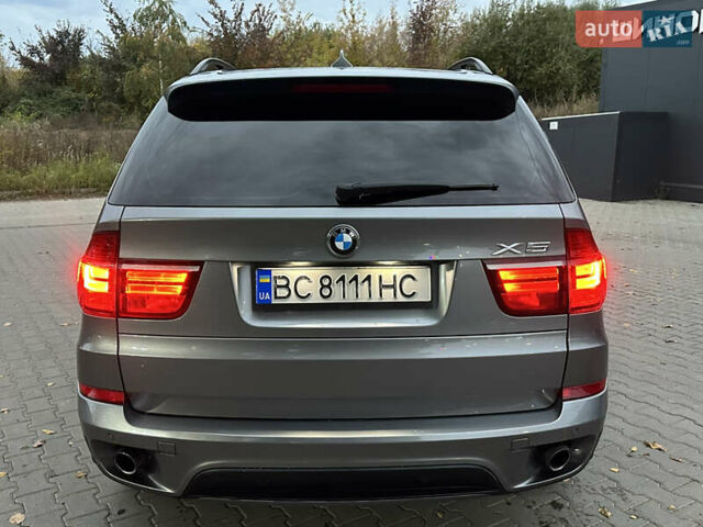Серый БМВ Х5, объемом двигателя 3 л и пробегом 276 тыс. км за 15800 $, фото 17 на Automoto.ua