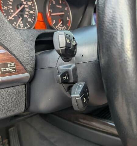 Серый БМВ Х5, объемом двигателя 3 л и пробегом 276 тыс. км за 15999 $, фото 32 на Automoto.ua