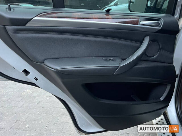 Сірий БМВ Х5, об'ємом двигуна 3 л та пробігом 213 тис. км за 14500 $, фото 14 на Automoto.ua