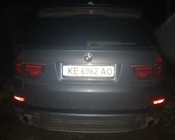 Сірий БМВ Х5, об'ємом двигуна 3 л та пробігом 245 тис. км за 18000 $, фото 5 на Automoto.ua