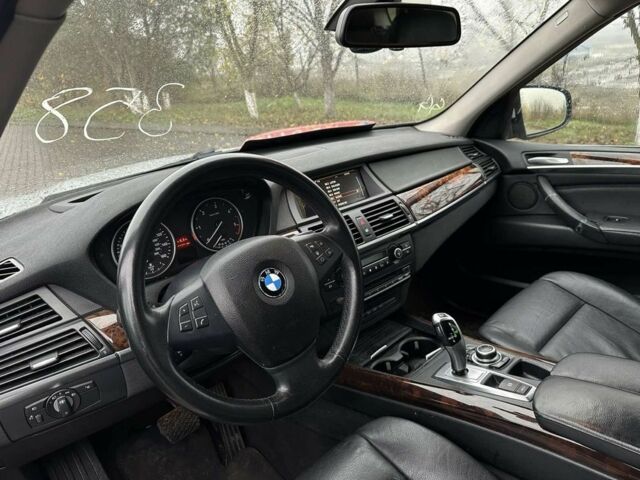 Сірий БМВ Х5, об'ємом двигуна 3 л та пробігом 264 тис. км за 13850 $, фото 4 на Automoto.ua