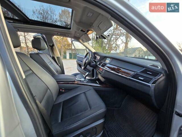 Серый БМВ Х5, объемом двигателя 2.98 л и пробегом 192 тыс. км за 14000 $, фото 27 на Automoto.ua