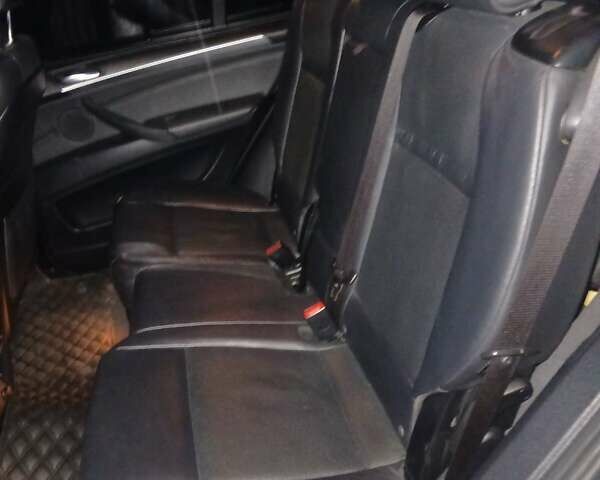 Сірий БМВ Х5, об'ємом двигуна 3 л та пробігом 245 тис. км за 18000 $, фото 4 на Automoto.ua