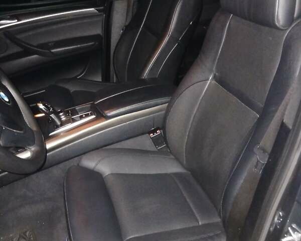 Сірий БМВ Х5, об'ємом двигуна 3 л та пробігом 245 тис. км за 18000 $, фото 3 на Automoto.ua