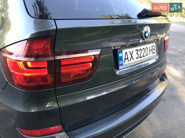 Серый БМВ Х5, объемом двигателя 3 л и пробегом 220 тыс. км за 15900 $, фото 3 на Automoto.ua