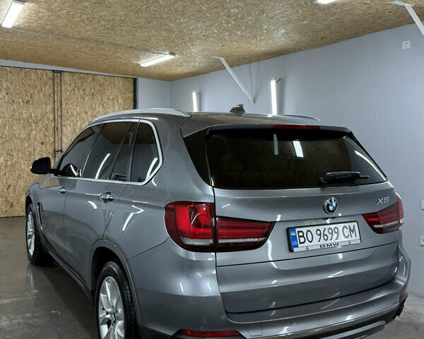 Серый БМВ Х5, объемом двигателя 2.98 л и пробегом 232 тыс. км за 17700 $, фото 5 на Automoto.ua