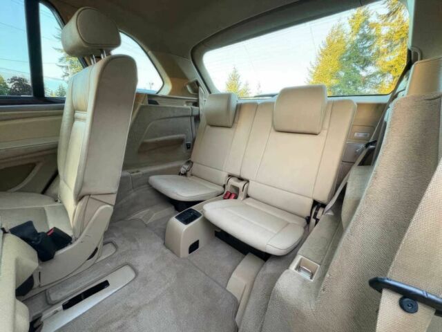 Серый БМВ Х5, объемом двигателя 3 л и пробегом 82 тыс. км за 7800 $, фото 10 на Automoto.ua