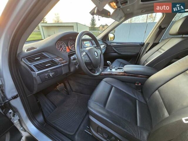 Серый БМВ Х5, объемом двигателя 2.98 л и пробегом 192 тыс. км за 14000 $, фото 52 на Automoto.ua