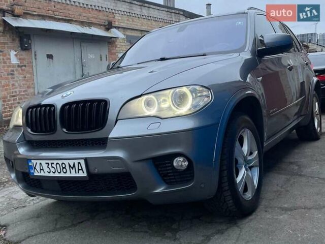 Сірий БМВ Х5, об'ємом двигуна 3 л та пробігом 274 тис. км за 22170 $, фото 6 на Automoto.ua