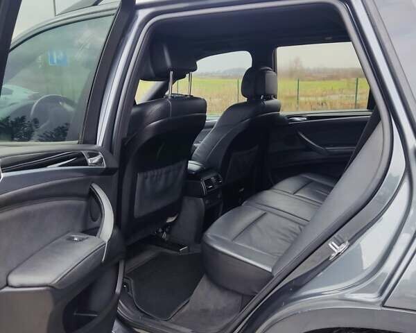 Сірий БМВ Х5, об'ємом двигуна 3 л та пробігом 230 тис. км за 13900 $, фото 8 на Automoto.ua
