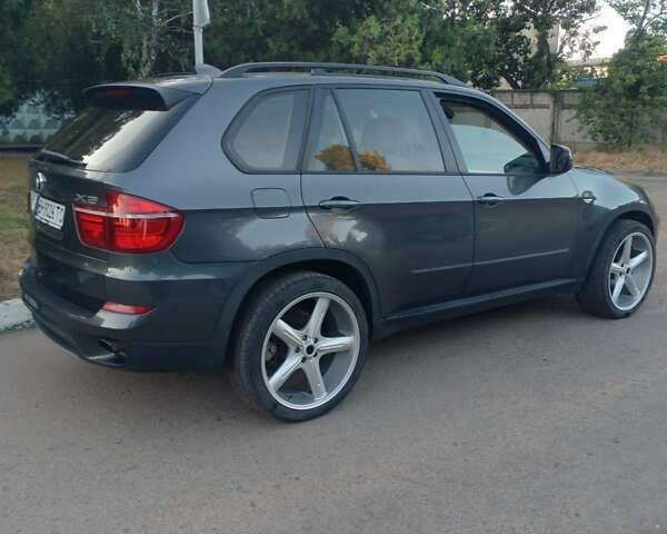 Сірий БМВ Х5, об'ємом двигуна 3 л та пробігом 190 тис. км за 13500 $, фото 5 на Automoto.ua