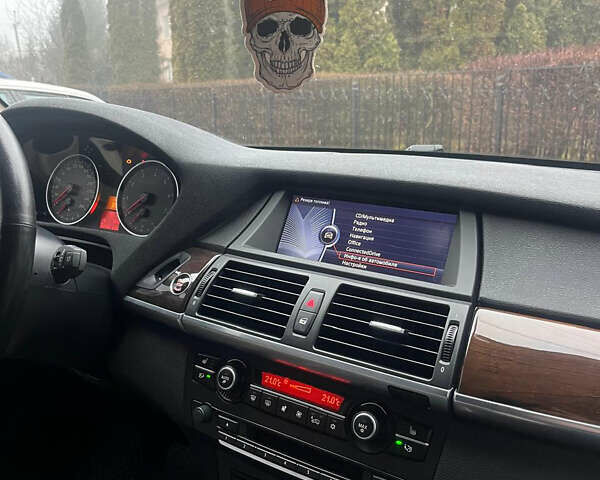 Серый БМВ Х5, объемом двигателя 3 л и пробегом 212 тыс. км за 14500 $, фото 8 на Automoto.ua