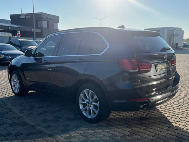 Сірий БМВ Х5, об'ємом двигуна 3 л та пробігом 262 тис. км за 23000 $, фото 4 на Automoto.ua
