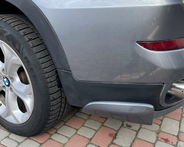 Серый БМВ Х5, объемом двигателя 2.98 л и пробегом 324 тыс. км за 15500 $, фото 9 на Automoto.ua