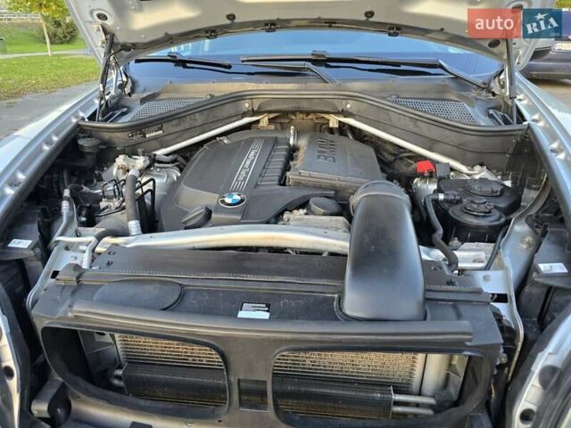 Серый БМВ Х5, объемом двигателя 2.98 л и пробегом 192 тыс. км за 14000 $, фото 21 на Automoto.ua