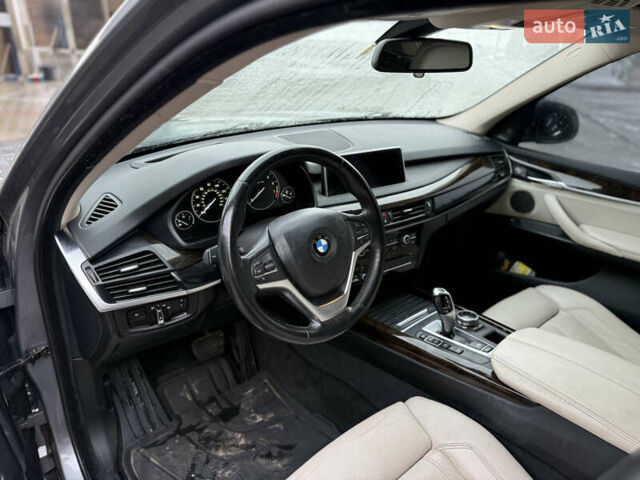 Серый БМВ Х5, объемом двигателя 3 л и пробегом 230 тыс. км за 14900 $, фото 20 на Automoto.ua