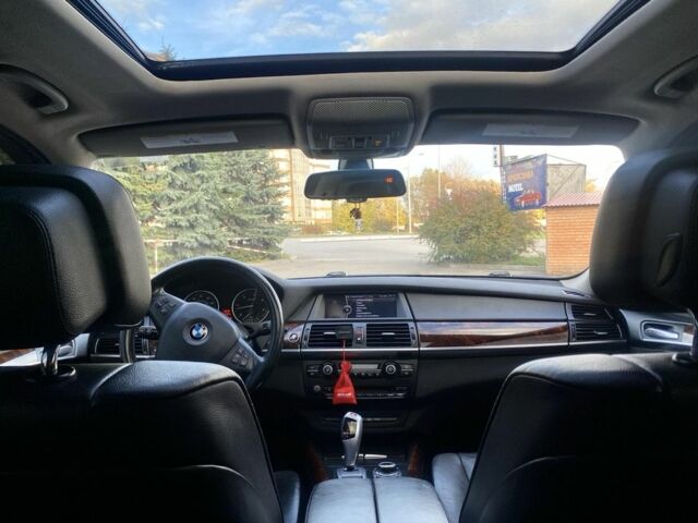 БМВ Х5 2013 в Тернополе на Automoto.ua Серый БМВ Х5, объемом двигателя 3 л и пробегом 219 тыс. км за 17500 $, фото 13 на Automoto.ua
