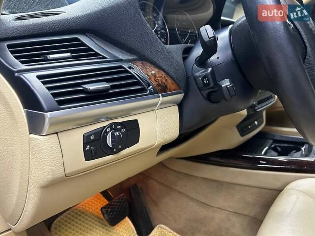 Серый БМВ Х5, объемом двигателя 2.98 л и пробегом 255 тыс. км за 14200 $, фото 22 на Automoto.ua