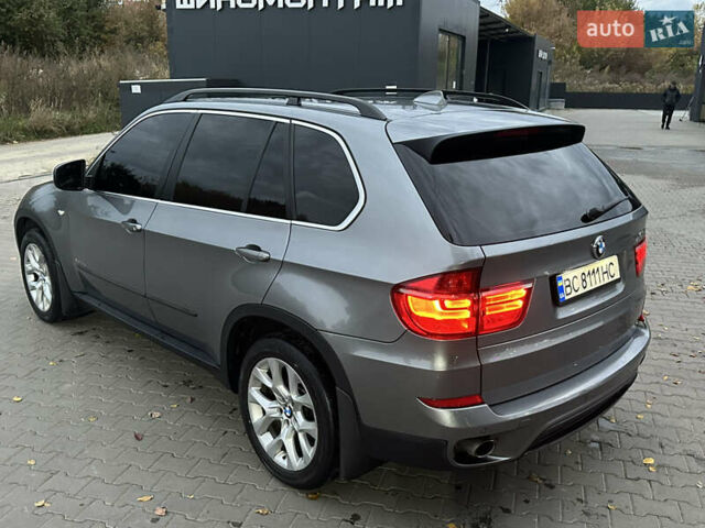 Серый БМВ Х5, объемом двигателя 3 л и пробегом 276 тыс. км за 15800 $, фото 19 на Automoto.ua